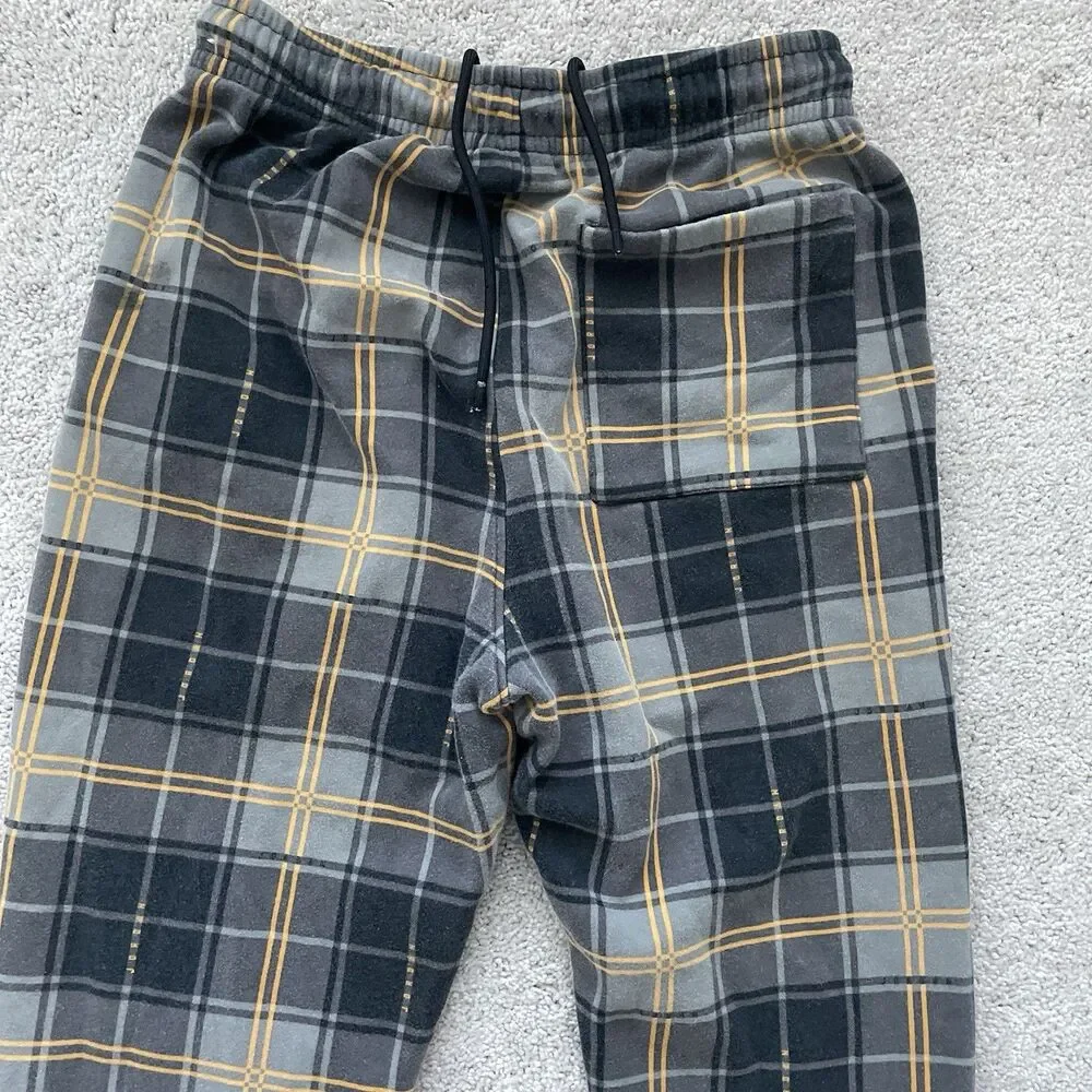NIKE AIR JORDAN Essential Festive Plaid Fleece Sweatpants Gray Medium